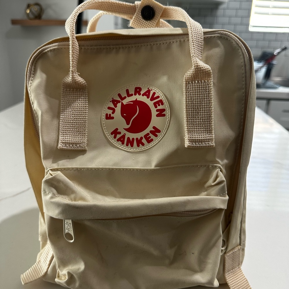 Kånken Cream Backpack